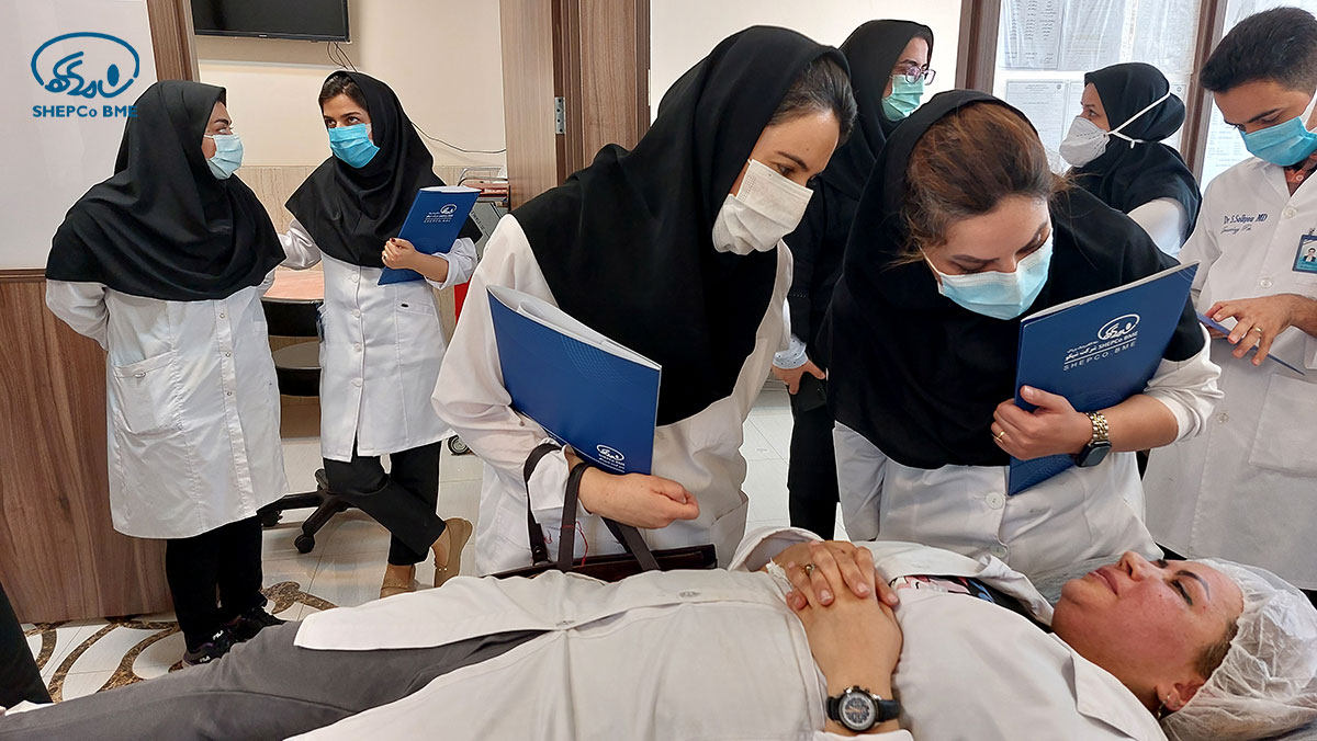 ورکشاپ تخصصی آموزشی لیزر اندولیفت – دانشگاه علوم پزشکی کرمان – تیر 1401 3 workshop endolift kerman 03